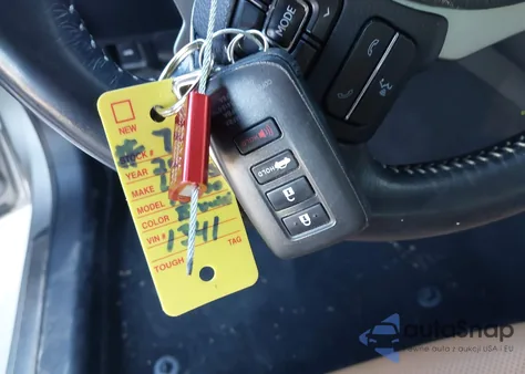 2017 Lexus Is 200T из США, поврежденный, VIN JTHBA1D23H5041341